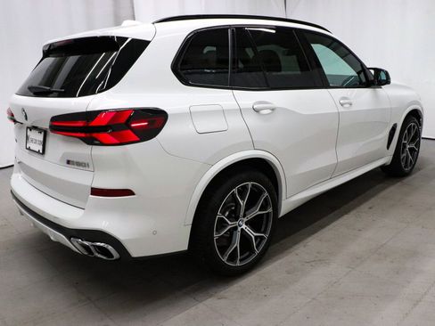 Used 2026 BMW X5 M60i image 6