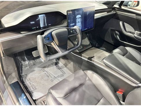 Used 2023 Tesla Model S Plaid image 19