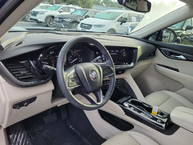 Used 2023 Buick Envision Avenir AWD/4WD image 17