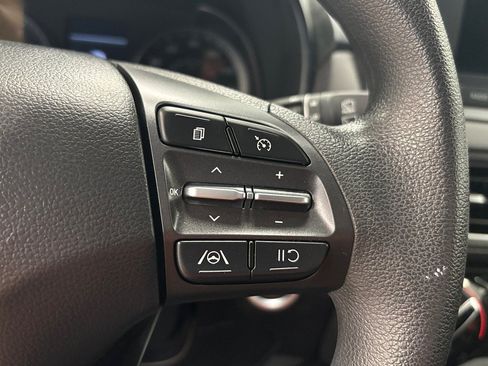 Used 2023 Hyundai Kona SEL AWD/4WD image 29