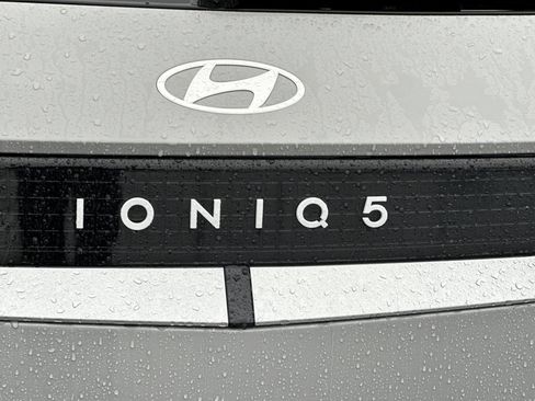 New 2026 Hyundai Ioniq 5 SE image 27