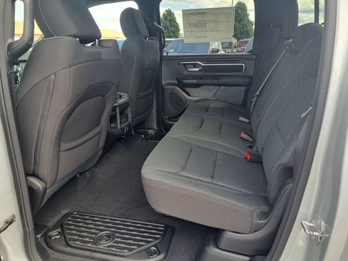 New 2026 RAM 1500 4x4 Crew Cab image 23