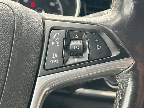 Used 2020 Buick Encore Preferred w/ Safety Package image 27