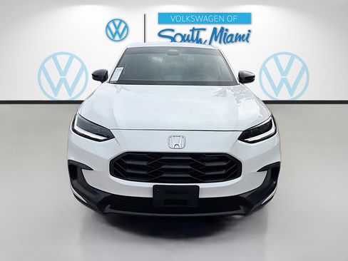 Used 2025 Honda HR-V EX-L image 2