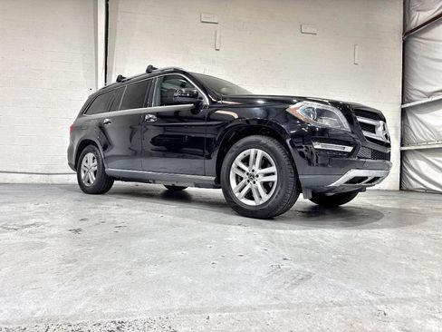 Used 2016 Mercedes-Benz GL 450 4MATIC image 8