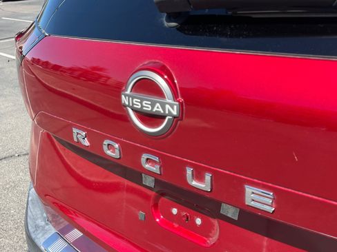 Used 2023 Nissan Rogue SL w/ SL Premium Package FWD image 21