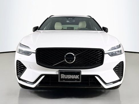 New 2026 Volvo XC60 T8 Plus w/ Protection Package Premier image 2