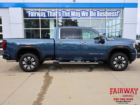 New 2025 GMC Sierra 2500 Denali image 1