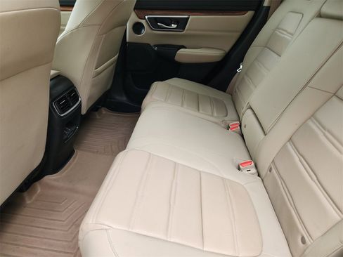 Used 2019 Honda CR-V Touring image 29