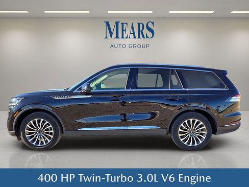 Used 2024 Lincoln Aviator Reserve image 3
