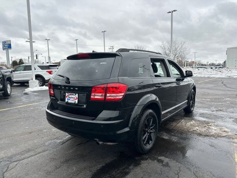 Used 2020 Dodge Journey SE w/ SE Popular Equipment Group image 8