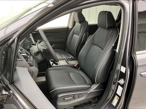 New 2026 Honda Odyssey Elite image 12