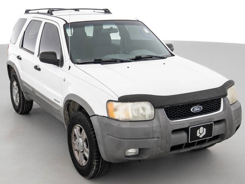 Used 2002 Ford Escape XLT image 1