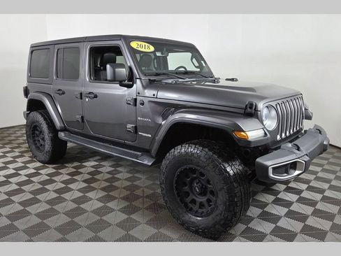 Used 2018 Jeep Wrangler Unlimited Sahara AWD/4WD image 1
