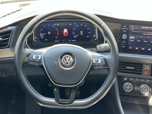 Used 2019 Volkswagen Jetta SEL Premium FWD image 24