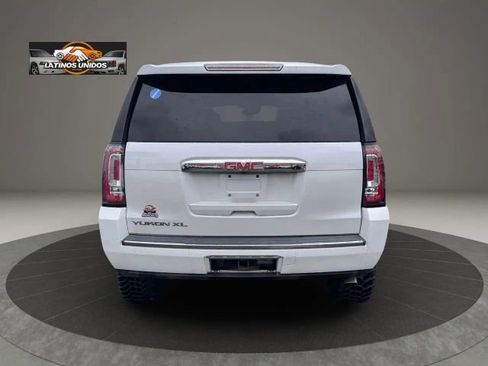 Used 2016 GMC Yukon XL Denali w/ Open Road Package AWD/4WD image 6