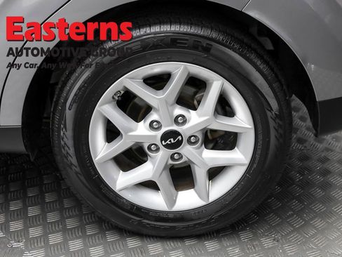 Used 2024 Kia Soul LX w/ Option Group 015 image 8