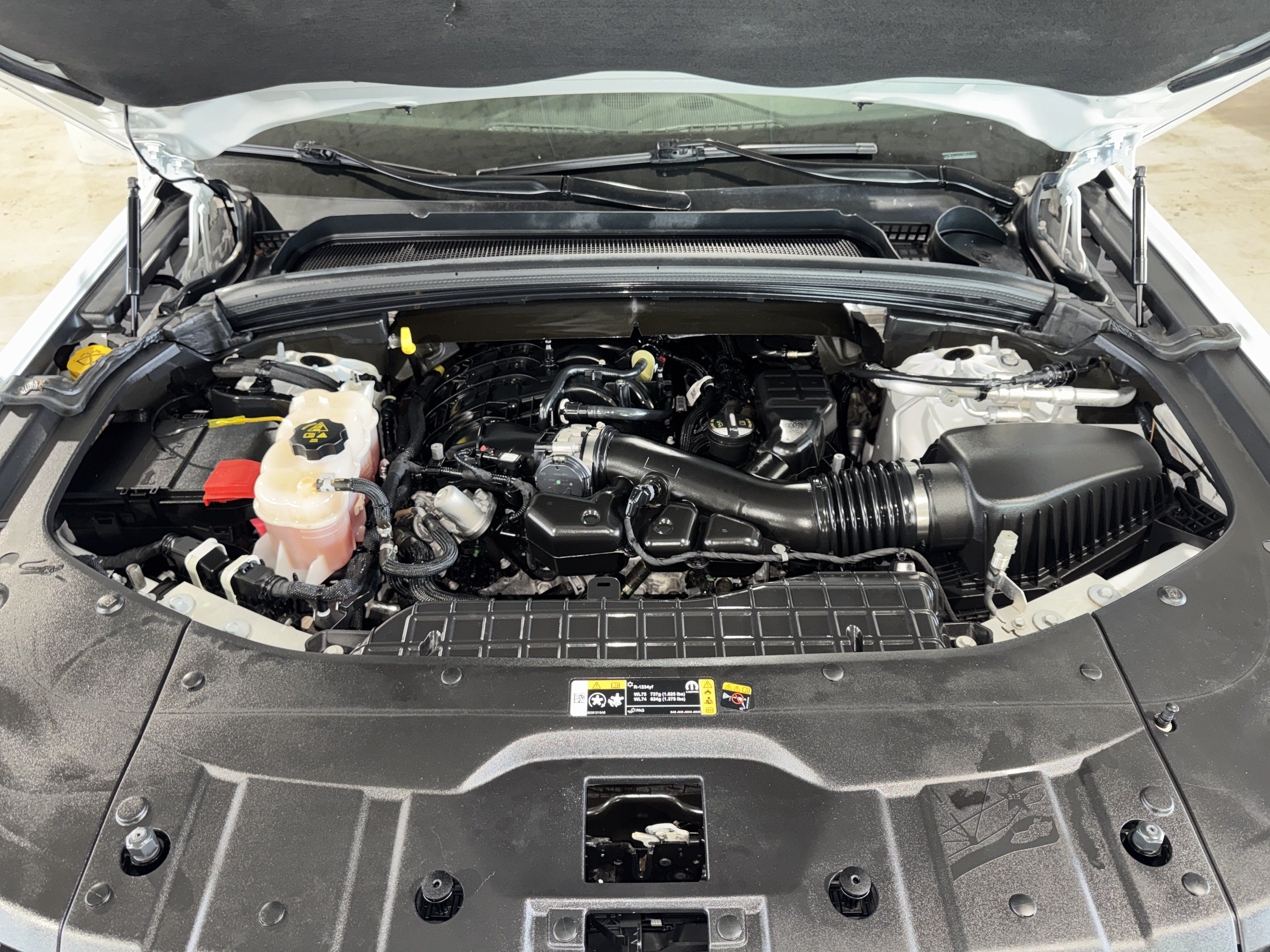 Used 2022 Jeep Grand Cherokee L Limited RWD image 37