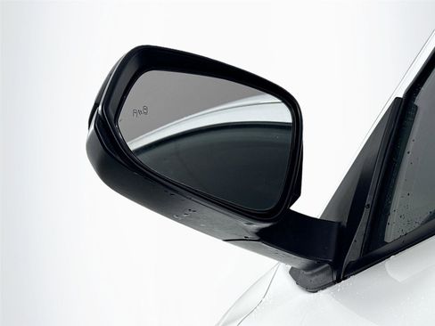 Certified 2025 Toyota 4Runner SR5 image 5