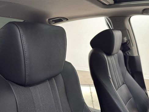 Used 2020 Honda Accord Touring image 19