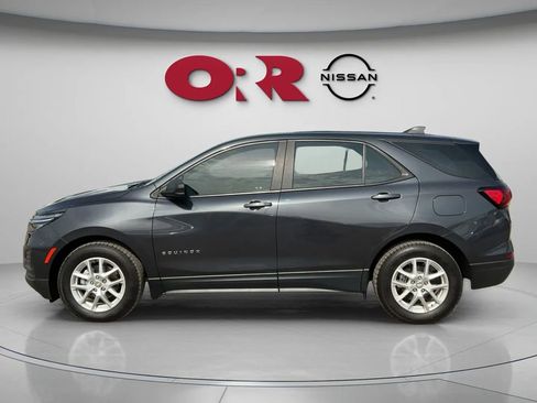 Used 2022 Chevrolet Equinox LS FWD image 8