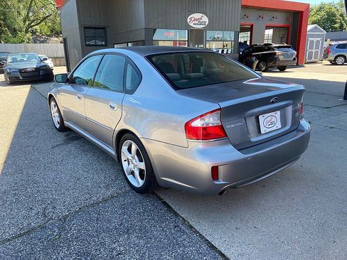 Used 2009 Subaru Legacy 2.5i Special Edition AWD/4WD image 2