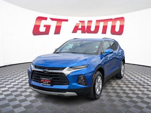 Used 2019 Chevrolet Blazer LT FWD image 2