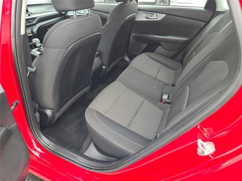 Used 2023 Kia Forte LXS image 19