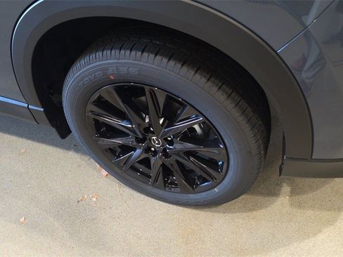 New 2025 MAZDA CX-5 Carbon Edition image 9