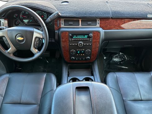 Used 2013 Chevrolet Avalanche LT w/ Texas Edition RWD image 15