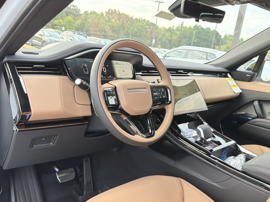 New 2026 Land Rover Range Rover Sport Dynamic SE AWD/4WD image 10