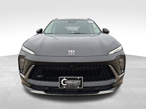 New 2026 Buick Envision Sport Touring image 2