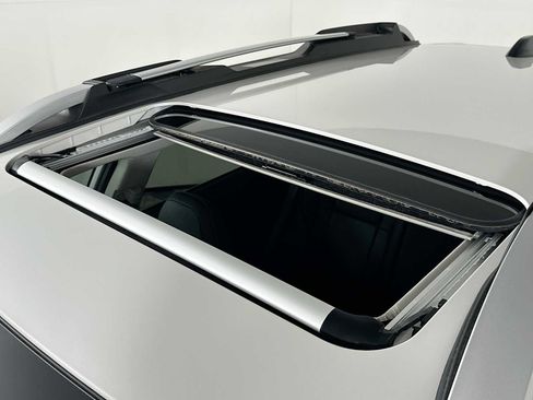 New 2025 Subaru Outback Touring XT w/ Popular Package #2 image 20