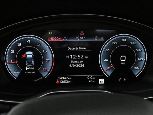 Certified 2025 Audi Q5 2.0T Premium Plus w/ Premium Plus Package AWD/4WD image 11
