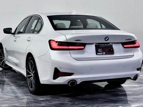 Used 2019 BMW 330i xDrive Sedan w/ Convenience Package image 9
