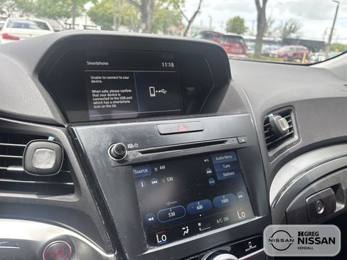 Used 2022 Acura ILX w/ Premium Package FWD image 11