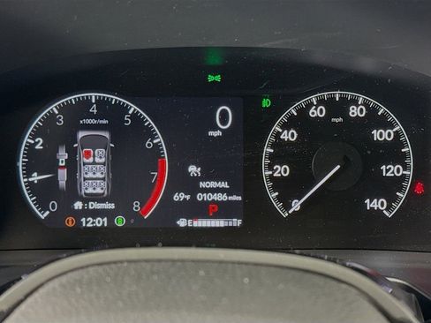 Used 2023 Honda Pilot Touring image 12