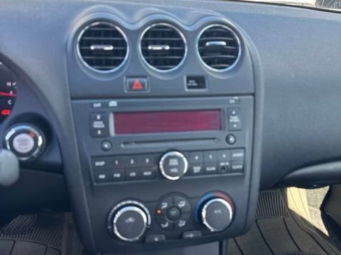 Used 2012 Nissan Altima 2.5 S FWD image 12