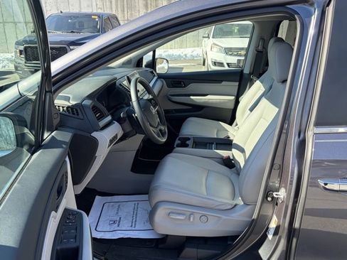 Used 2019 Honda Odyssey Touring image 16