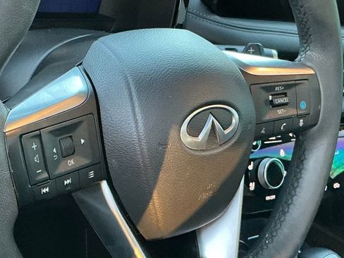 Used 2025 INFINITI QX60 Luxe image 8
