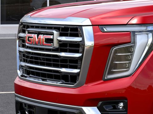 New 2026 GMC Yukon Elevation w/ LPO, Floor Liner Package RWD image 13