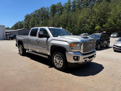 Used 2019 GMC Sierra 2500 Denali w/ Duramax Plus Package