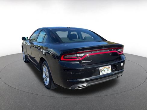 Used 2022 Dodge Charger SXT image 10