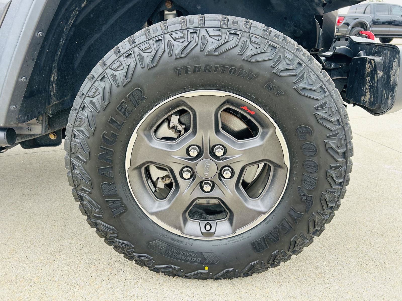 Used 2020 Jeep Gladiator Rubicon AWD/4WD image 39