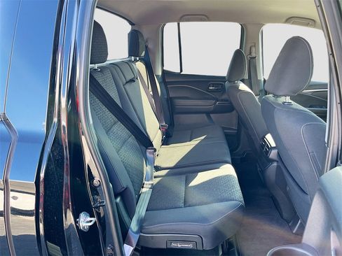 Used 2024 Honda Ridgeline Sport image 25