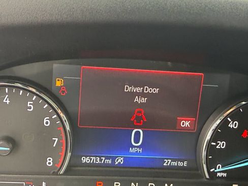 Used 2020 Ford Explorer Limited AWD/4WD image 16