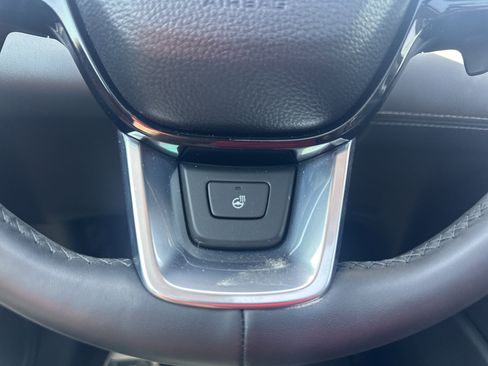 Certified 2025 Honda Pilot Elite image 22