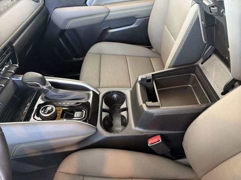 Certified 2025 Chevrolet Colorado ZR2 w/ Technology Package image 23