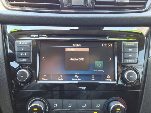 Used 2022 Nissan Rogue Sport S image 20