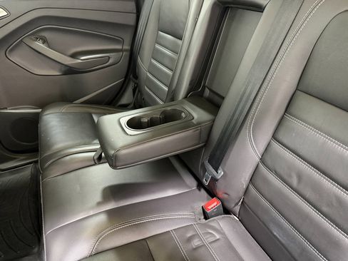 Used 2017 Ford Escape Titanium image 46